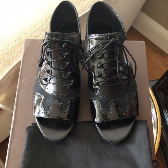 Givenchy Shoes - Givenchy Delaney patent leather sandals